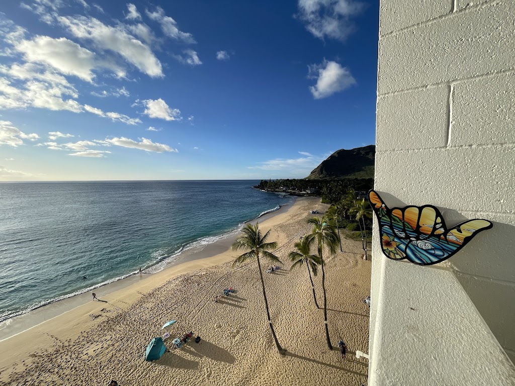 Makaha Beach Cabanas | 84-965 Farrington Hwy, Waianae, HI 96792, USA | Phone: (808) 215-6886