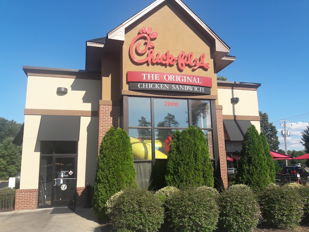 Chick-fil-A | 2900 W Hundred Rd, Chester, VA 23831, USA | Phone: (804) 706-6238