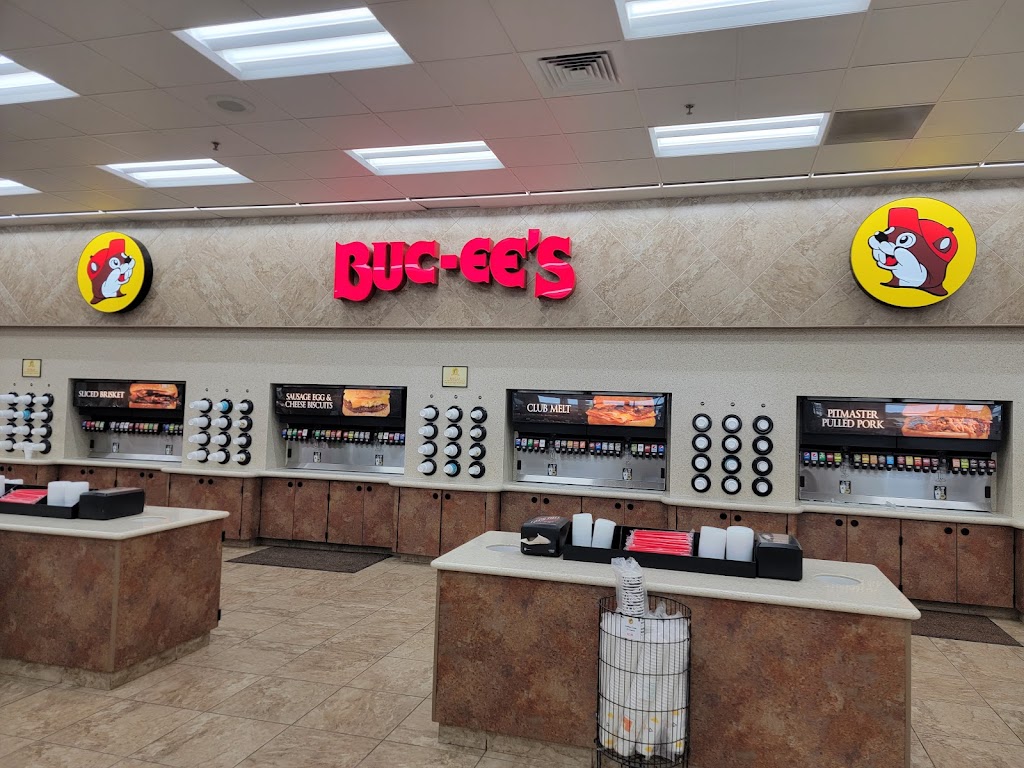 Buc-ees | 1402 I-45, Ennis, TX 75119, USA | Phone: (979) 230-2930