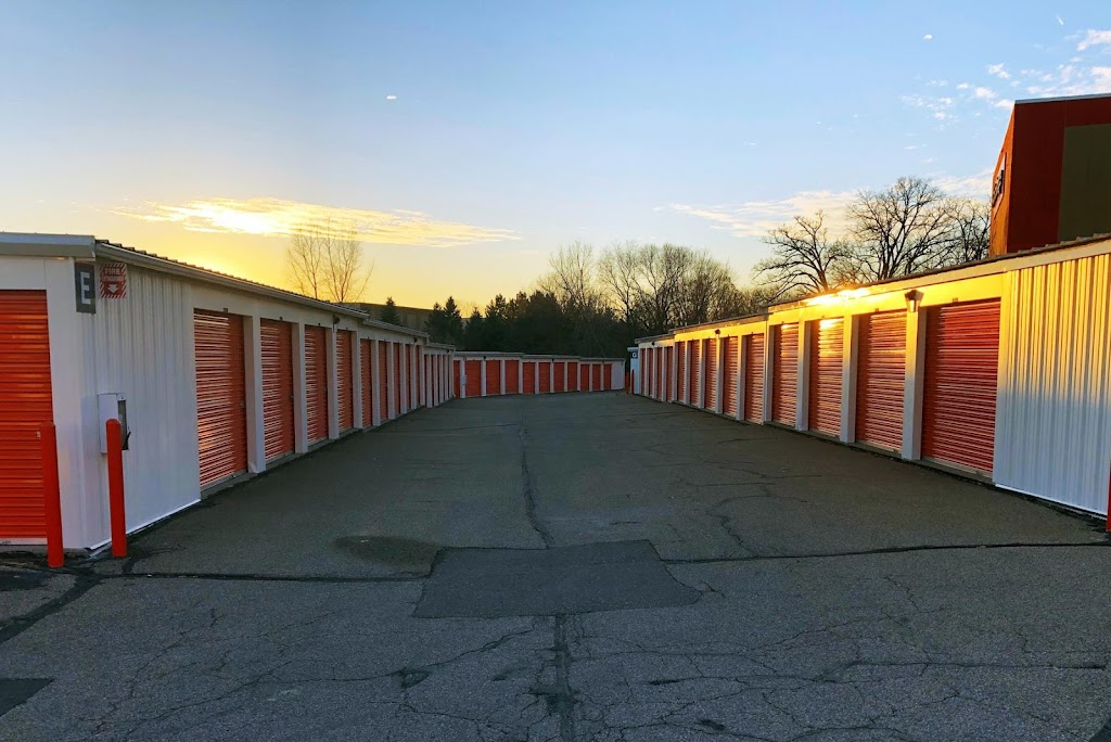 Public Storage | 9735 S Robert Trail, Inver Grove Heights, MN 55077, USA | Phone: (651) 393-7894