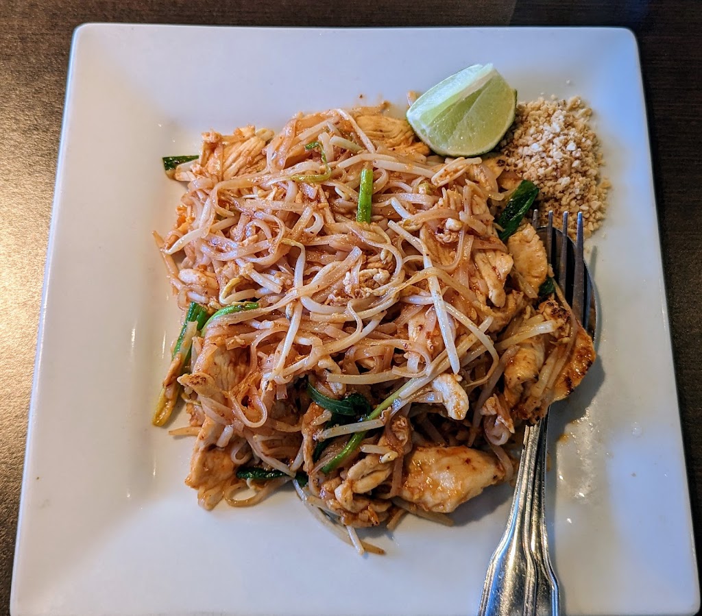 Aloy Aloy Thai Cafe Katy | 20660 Westheimer Pkwy #L, Katy, TX 77450, USA | Phone: (281) 717-8964