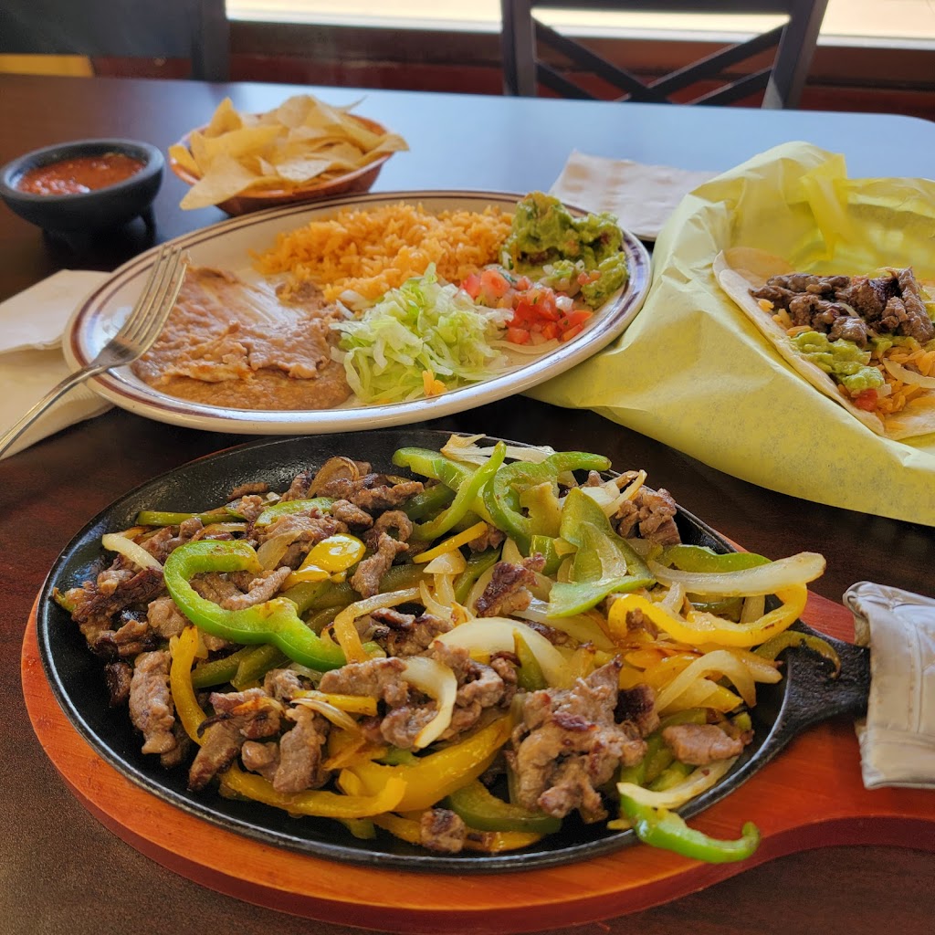 La Bikina Mexican Restaurant | 6106 Lake Isabella Blvd, Lake Isabella, CA 93240, USA | Phone: (760) 379-1607