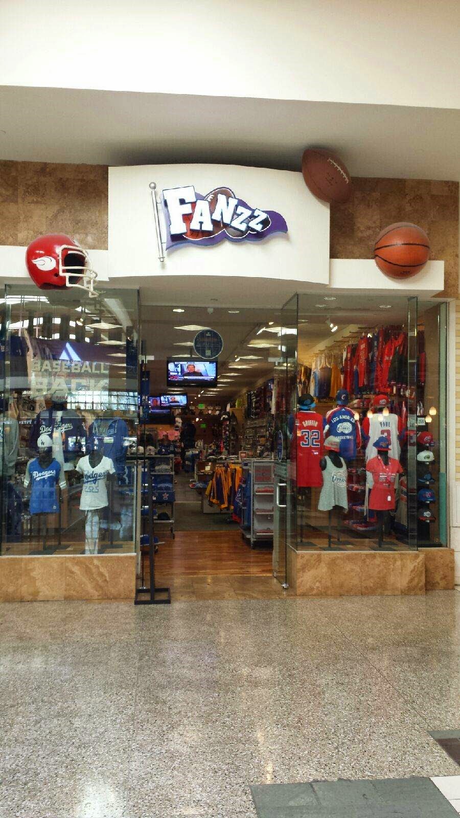 Fanzz Sports Apparel - Cerritos | 122 Los Cerritos Center a08, Cerritos, CA 90703, USA | Phone: (562) 865-4800