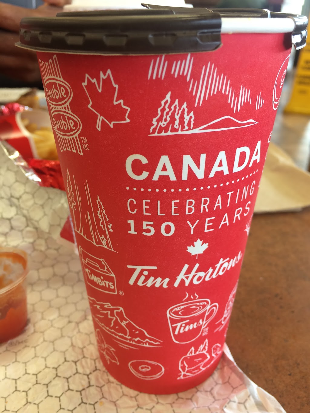 Tim Hortons | 255 Talbot St W, Leamington, ON N8H 1N8, Canada | Phone: (519) 324-9616