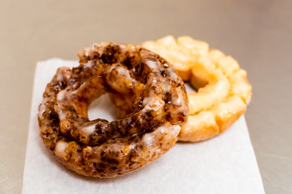 Olympian Donuts | 3601 Regent Blvd #185, Irving, TX 75063, USA | Phone: (972) 929-0700