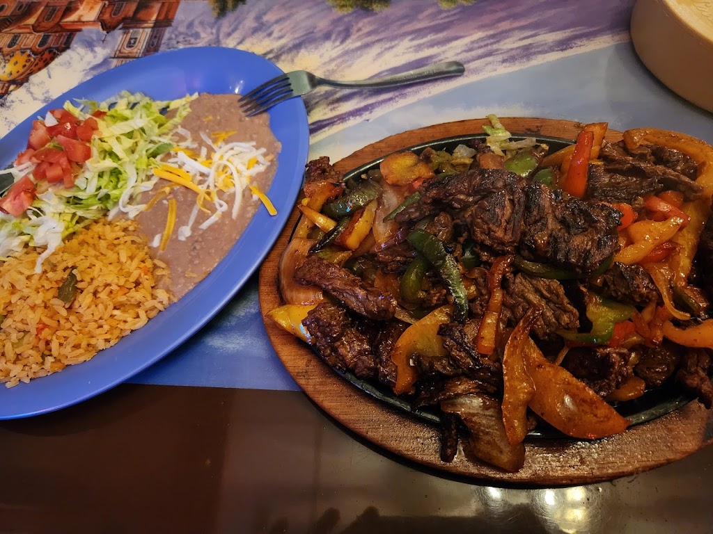 Los Cantaritos Authentic Mexican Restaurant | 4031 52nd St, Kenosha, WI 53144, USA | Phone: (262) 652-6821