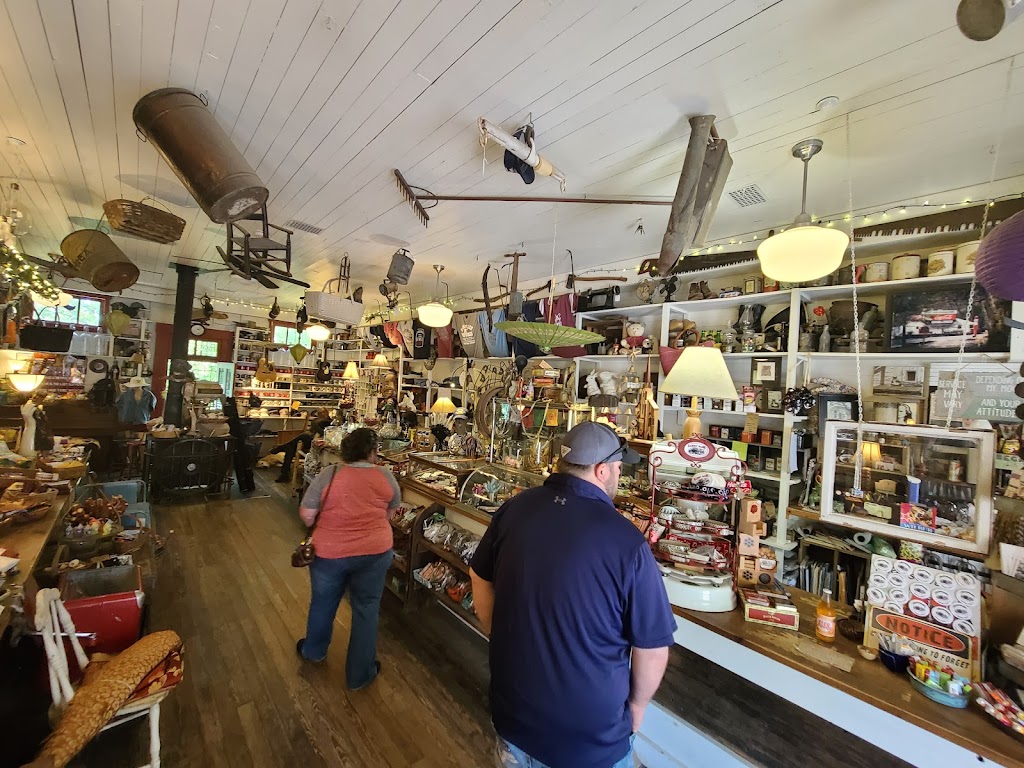 Rabbit Hash General Store | 10021 Lower River Rd, Burlington, KY 41005, USA | Phone: (859) 586-7744