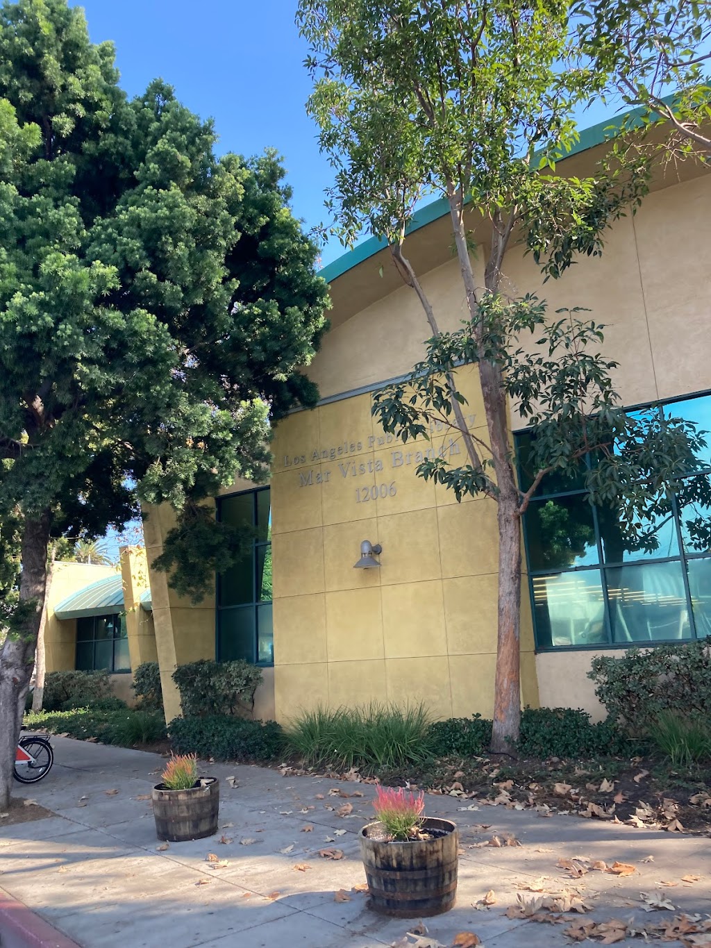 Mar Vista Branch Library | 12006 CA-187, Los Angeles, CA 90066, USA | Phone: (310) 390-3454