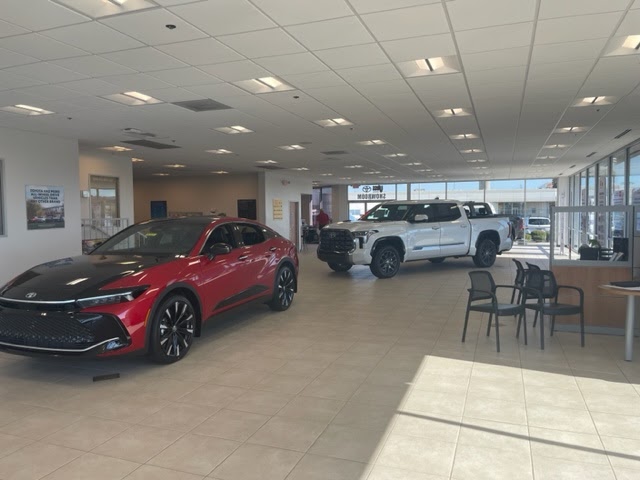 Voss Toyota | 2110 Heller Dr, Beavercreek, OH 45434, USA | Phone: (937) 431-2100