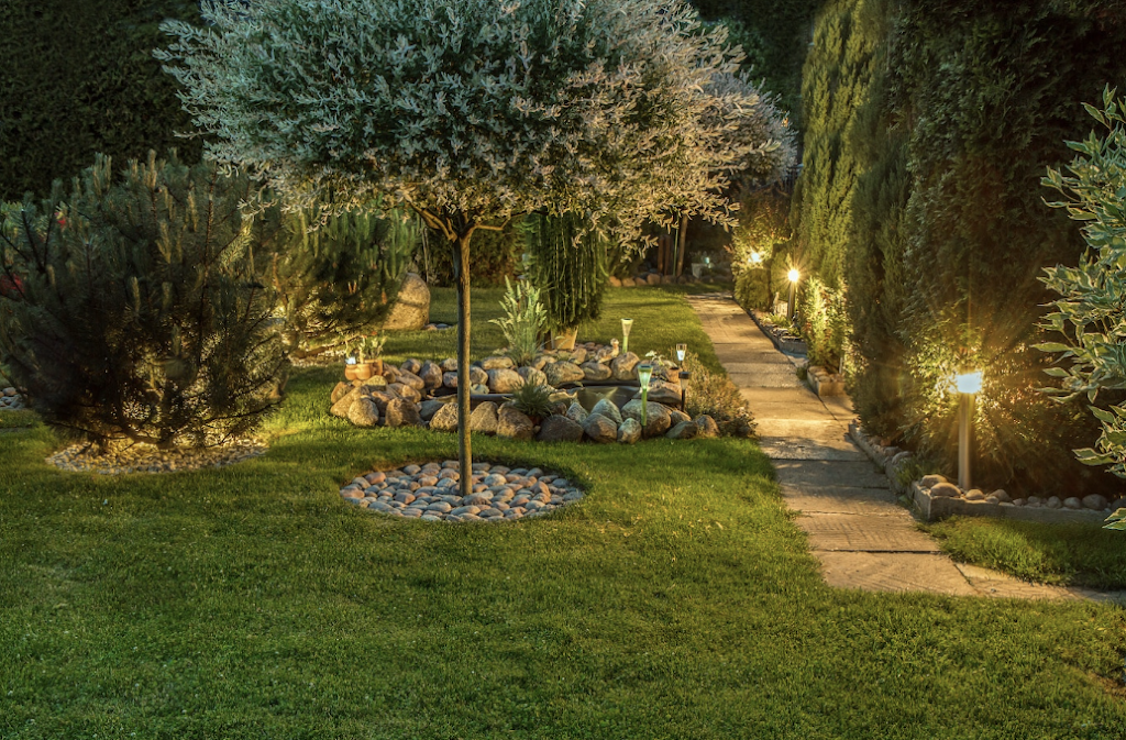 Be The Light Landscape Lighting | 389 Aspen Ln, Covington, LA 70433, USA | Phone: (504) 920-5321