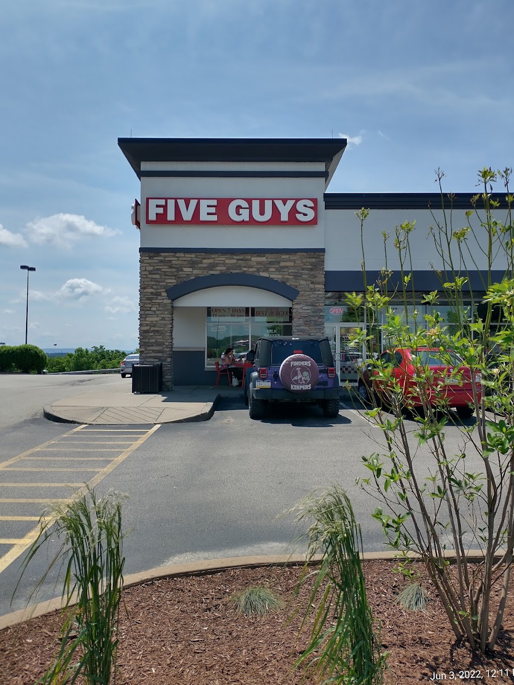 Five Guys | 2000 Lincoln Pl Dr, Greensburg, PA 15601, USA | Phone: (724) 837-2333