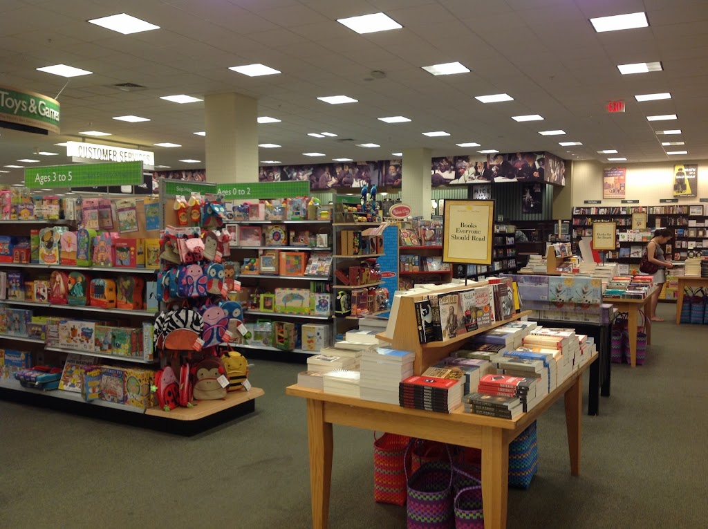 Barnes & Noble | 131 Colonie Center #355, Albany, NY 12205 | Phone: (518) 438-1728