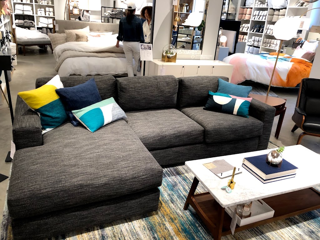 west elm | 411 Park Ave Ste 135, Beachwood, OH 44122, USA | Phone: (216) 378-9220