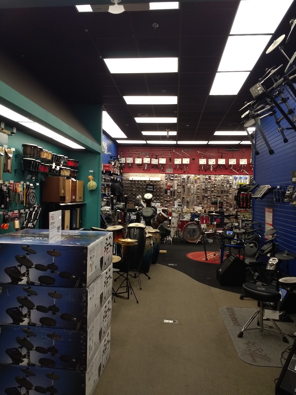 Guitar Center | 4254 S Mooney Blvd, Visalia, CA 93277, USA | Phone: (559) 713-0352