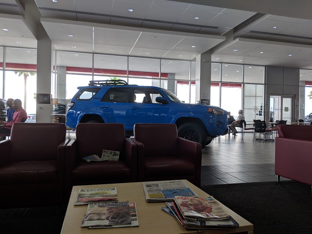 Mike Shaw Toyota | 3232 I-69 Access Rd, Robstown, TX 78380, USA | Phone: (361) 316-9002