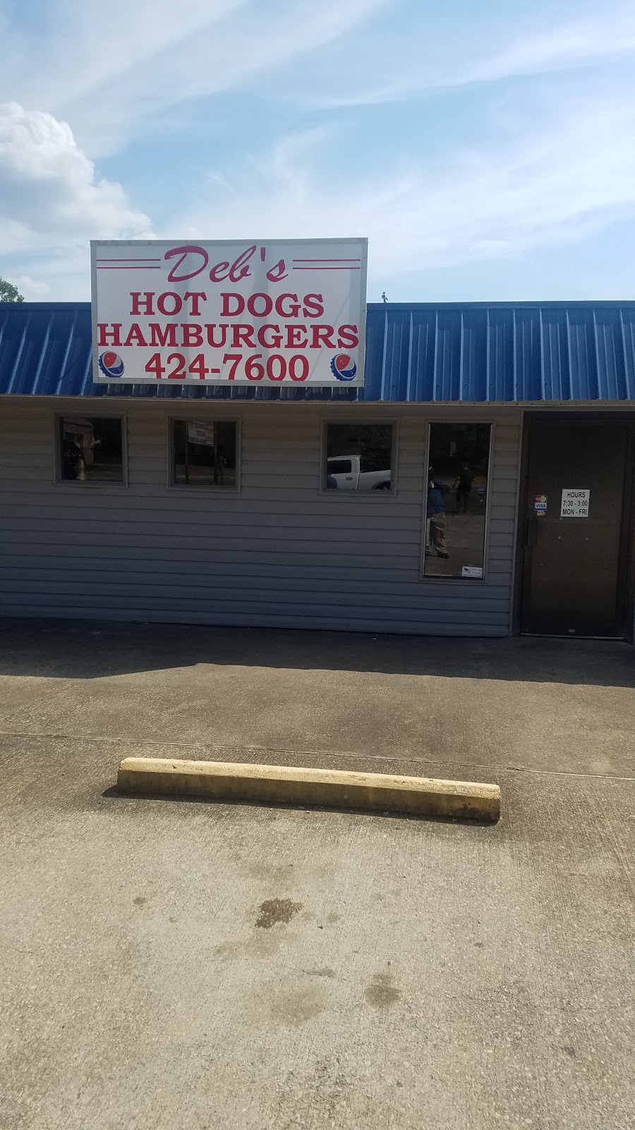 Debs Hot Dogs | 1395 4th Ave SW, Bessemer, AL 35022, USA | Phone: (205) 424-7600