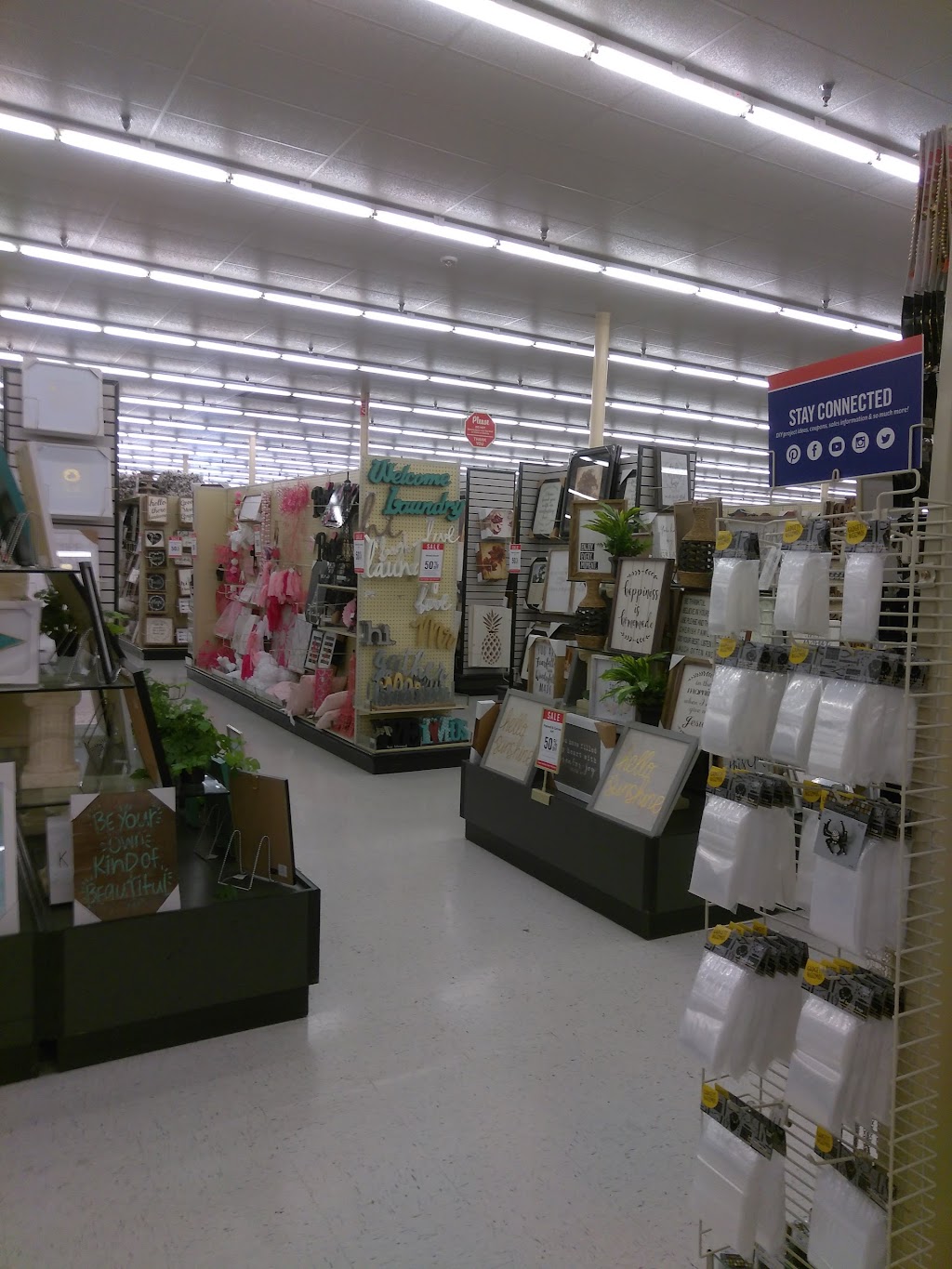 Hobby Lobby | 420 S Mountain Ave, Upland, CA 91786, USA | Phone: (909) 949-6024