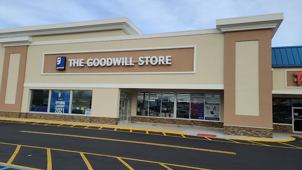 Goodwill Store & Donation Center | 3035-B NJ-35, Hazlet, NJ 07730, USA | Phone: (732) 566-0277