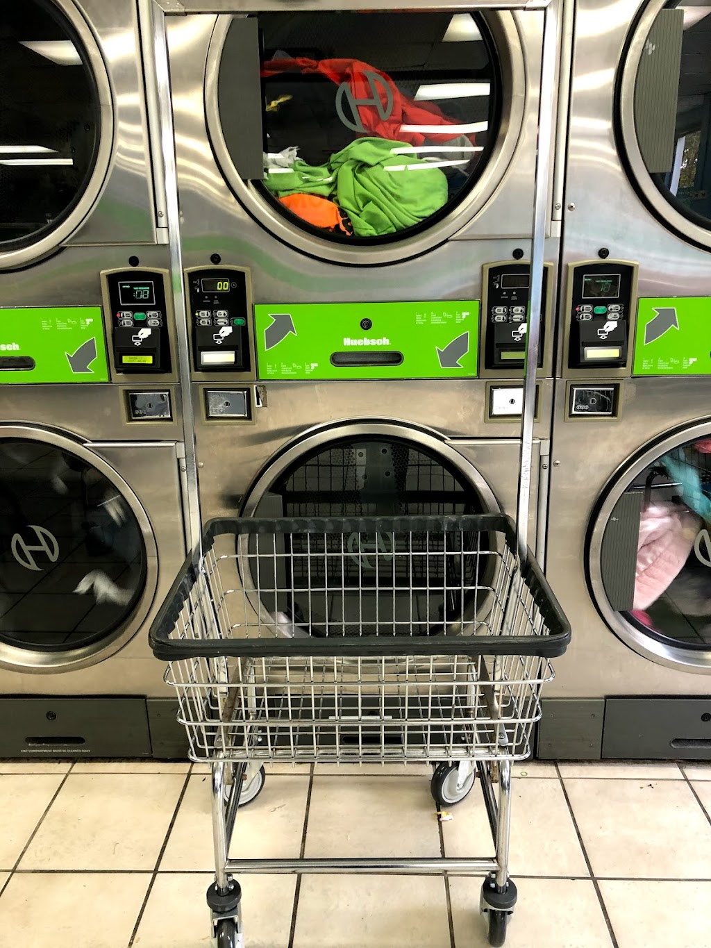 Springvale Laundromat | 2042 Albany Post Rd Suite 7, Croton-On-Hudson, NY 10520, USA | Phone: (914) 760-7894