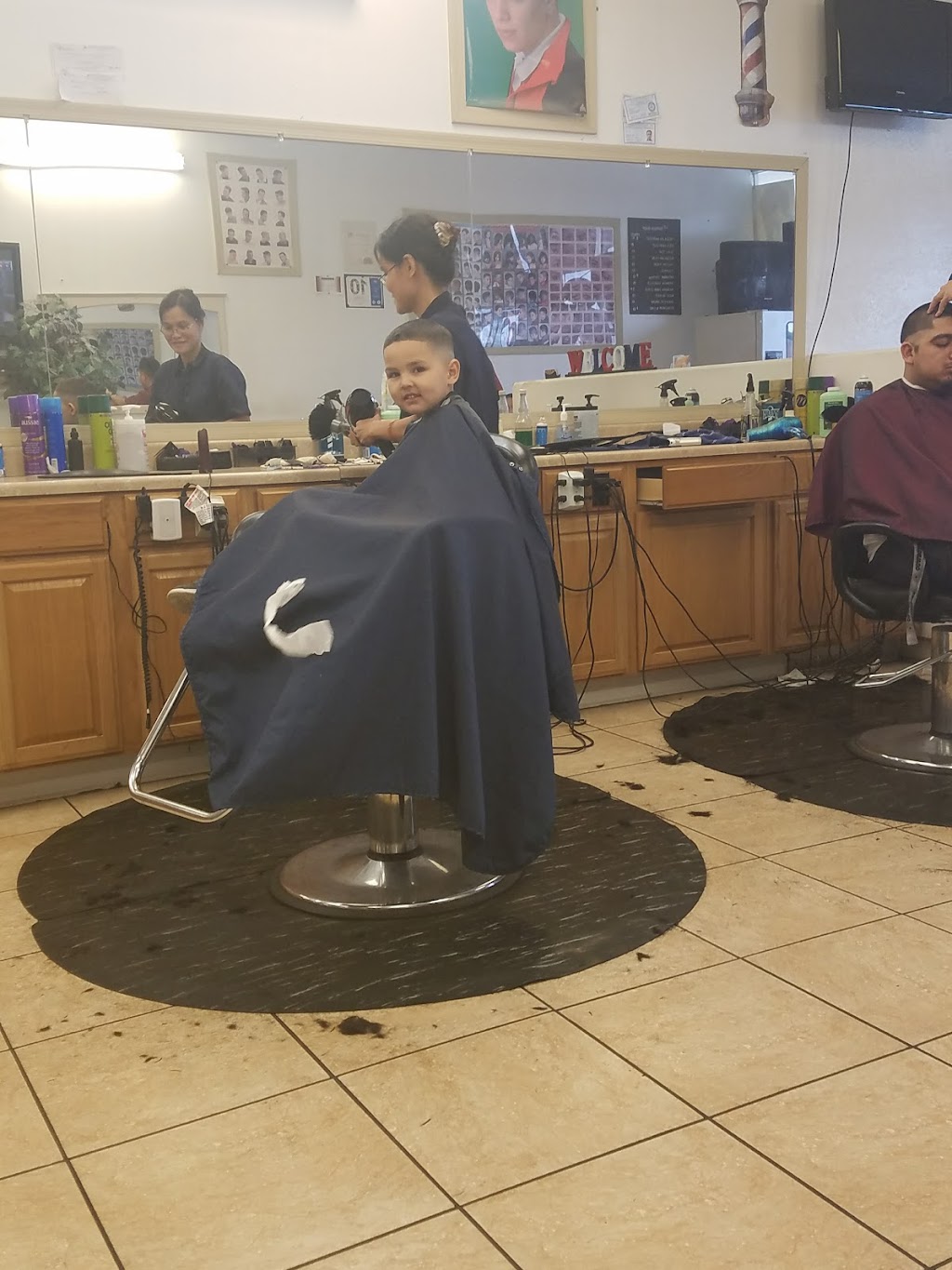 Le Barber Shop | 432 E Southern Ave #3, Phoenix, AZ 85040, USA | Phone: (602) 323-3976