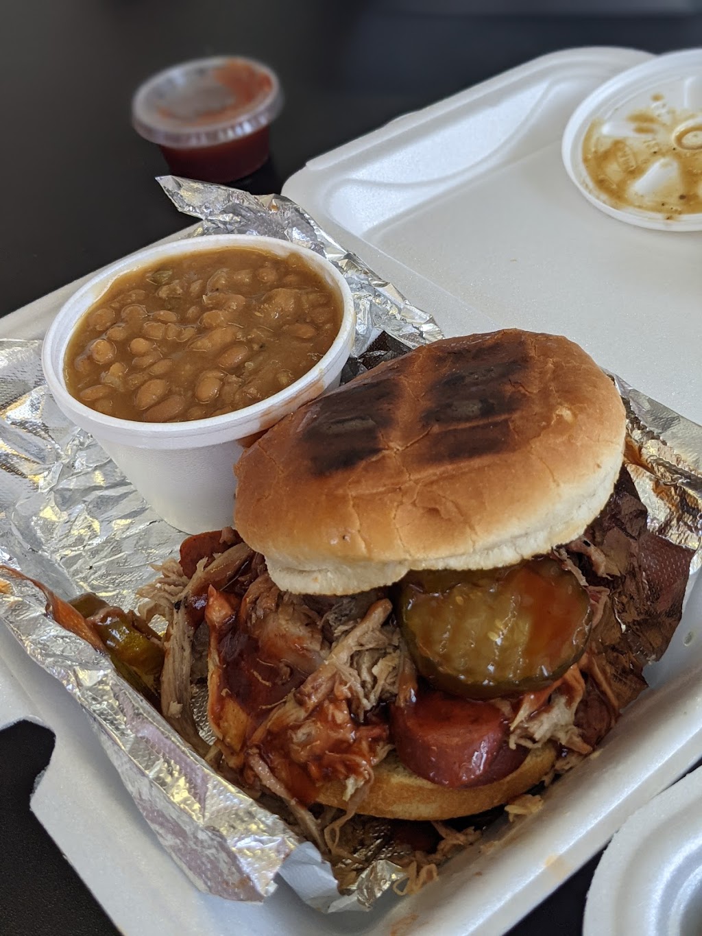 Waynes New Skoo BBQ | 4865 Center St Unit #6, Omaha, NE 68106, USA | Phone: (402) 359-1125