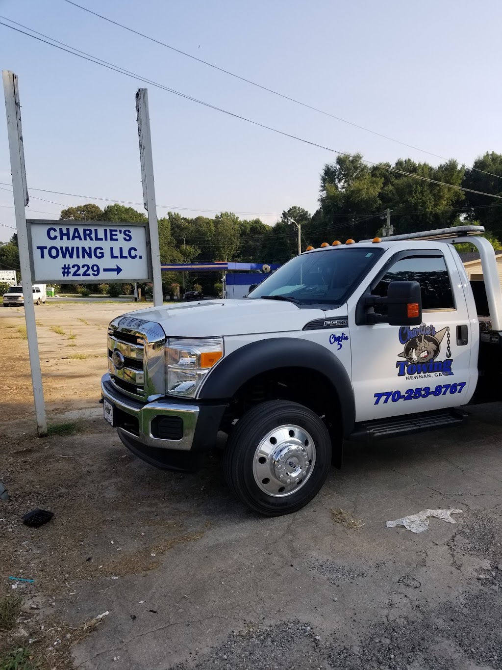 Charlies Towing, LLC | 229 Greenville St S C, Newnan, GA 30263, USA | Phone: (770) 253-8767