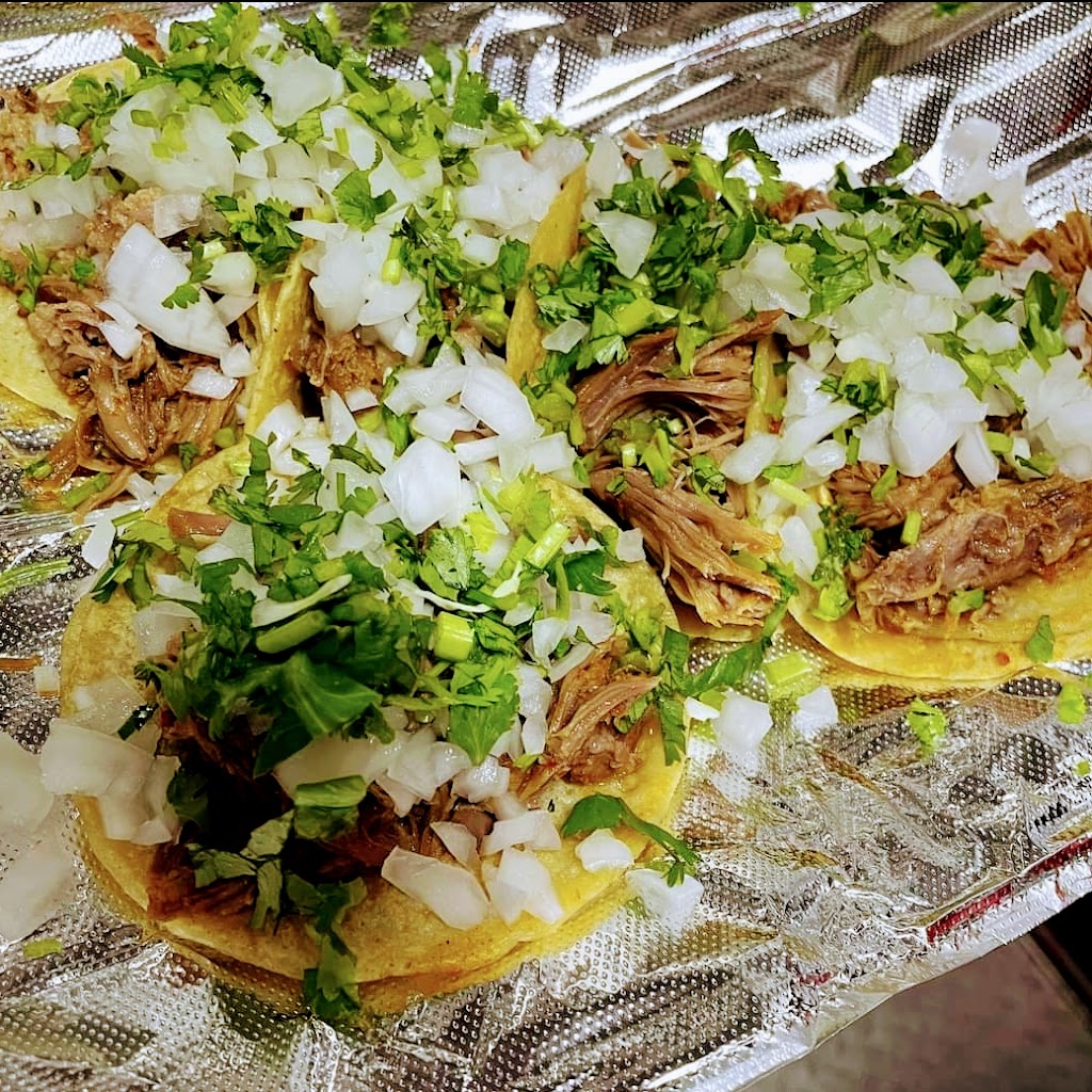 Kikis tacos food truck | 7015 Jackson St, Paramount, CA 90723, USA | Phone: (562) 292-0392