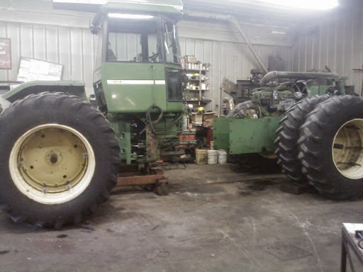 Dons Tractor Repair | 1481 US-12, Roberts, WI 54023, USA | Phone: (715) 796-5266