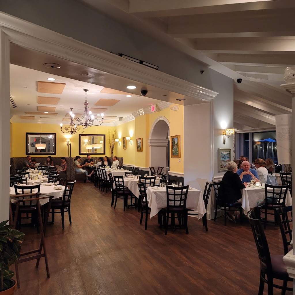 Villa Italia Restaurant & Bar | 26 Mill River St, Stamford, CT 06902 | Phone: (203) 348-7742