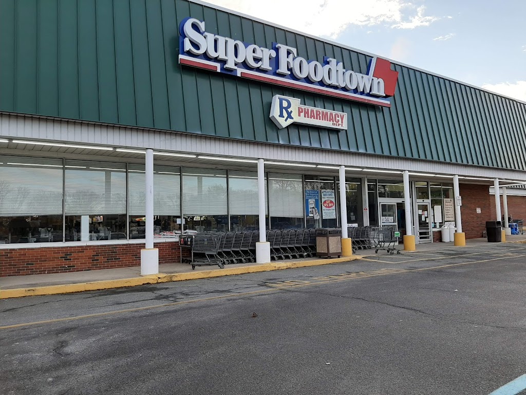 Super Foodtown of Lake Hiawatha | 435 N Beverwyck Rd, Lake Hiawatha, NJ 07034, USA | Phone: (973) 263-8290