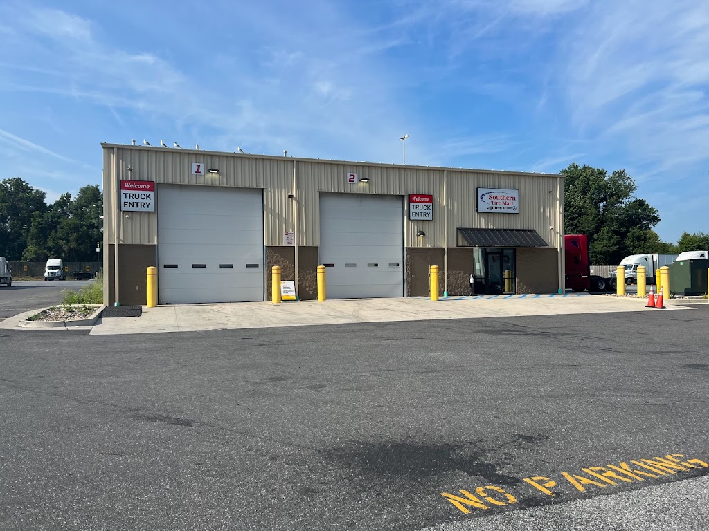 Southern Tire Mart at Pilot Flying J | 326 Slapes Corner, Carneys Point Township, NJ 08069, USA | Phone: (856) 299-6904