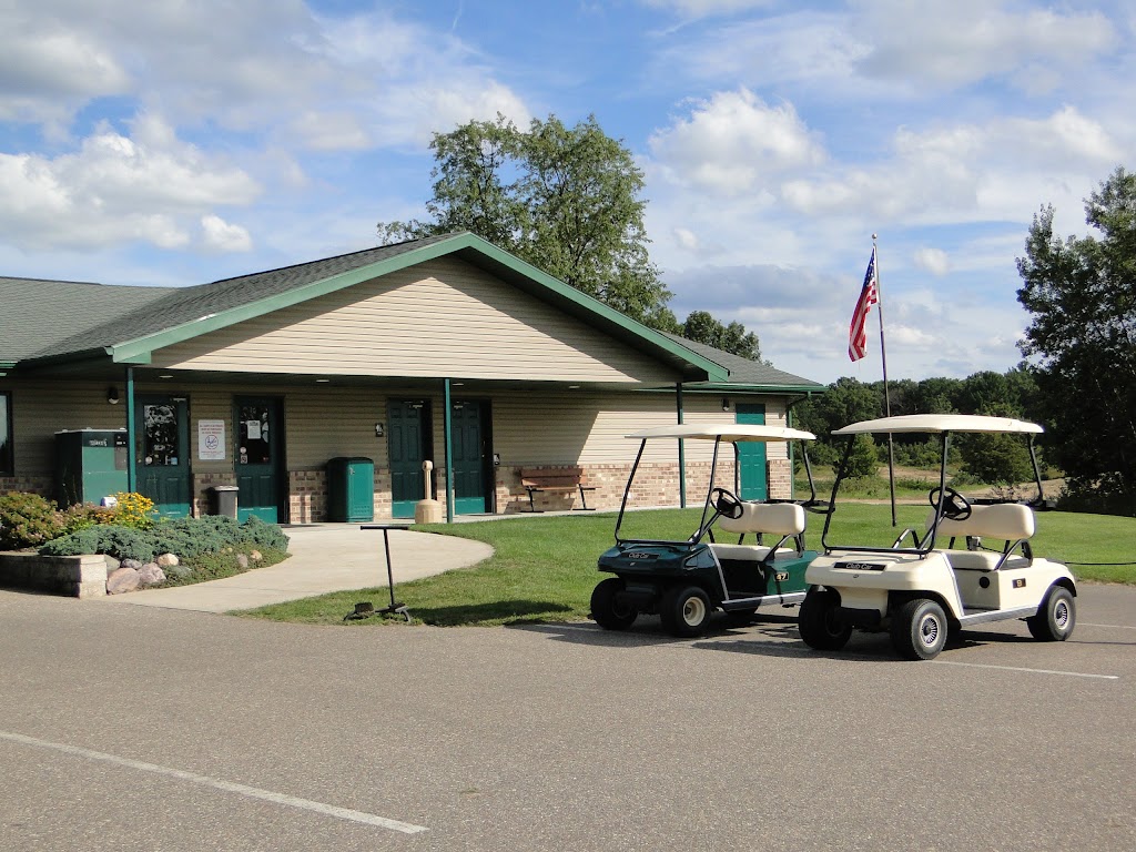 Fairfield Hills Golf Course & Range | S3308 Fox Hill Rd, Baraboo, WI 53913, USA | Phone: (608) 356-5524