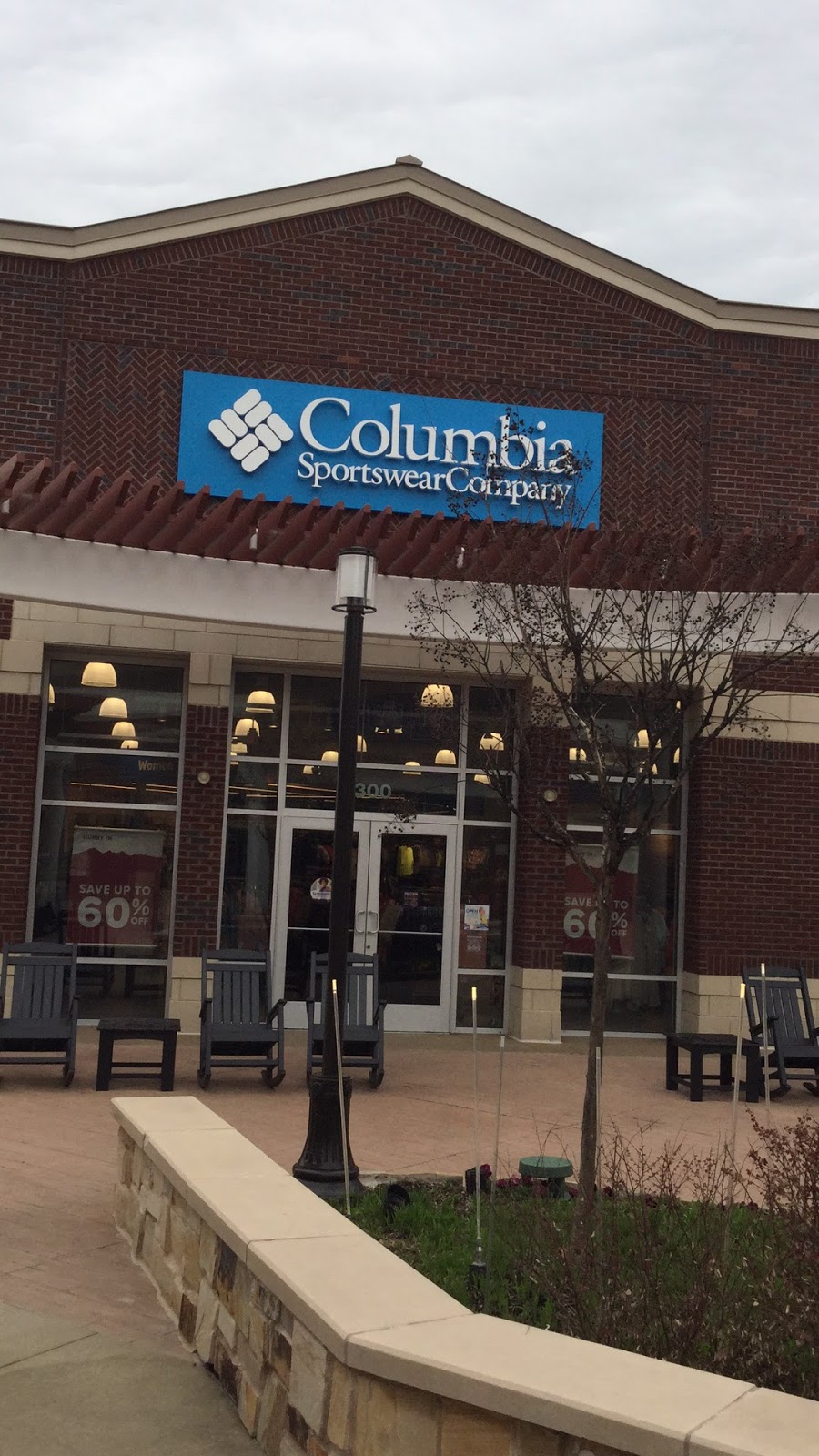 Columbia Factory Store | 5205 Airways Blvd Ste 300, Southaven, MS 38671, USA | Phone: (662) 912-4110