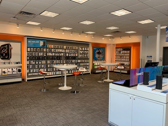 AT&T Store | 3900 Sisk Rd Ste E1, Modesto, CA 95356, USA | Phone: (209) 545-4475