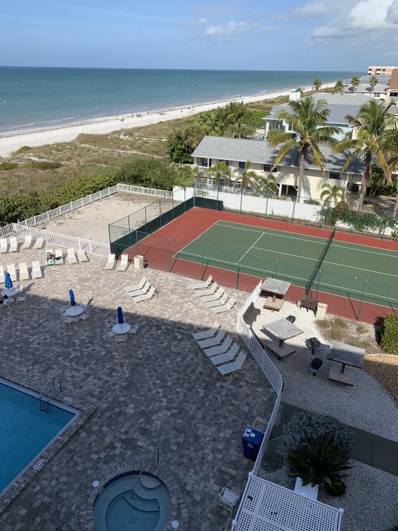 Reef Club Condos IRB | 420 Harbor Dr S, Indian Rocks Beach, FL 33785, USA | Phone: (727) 512-1895