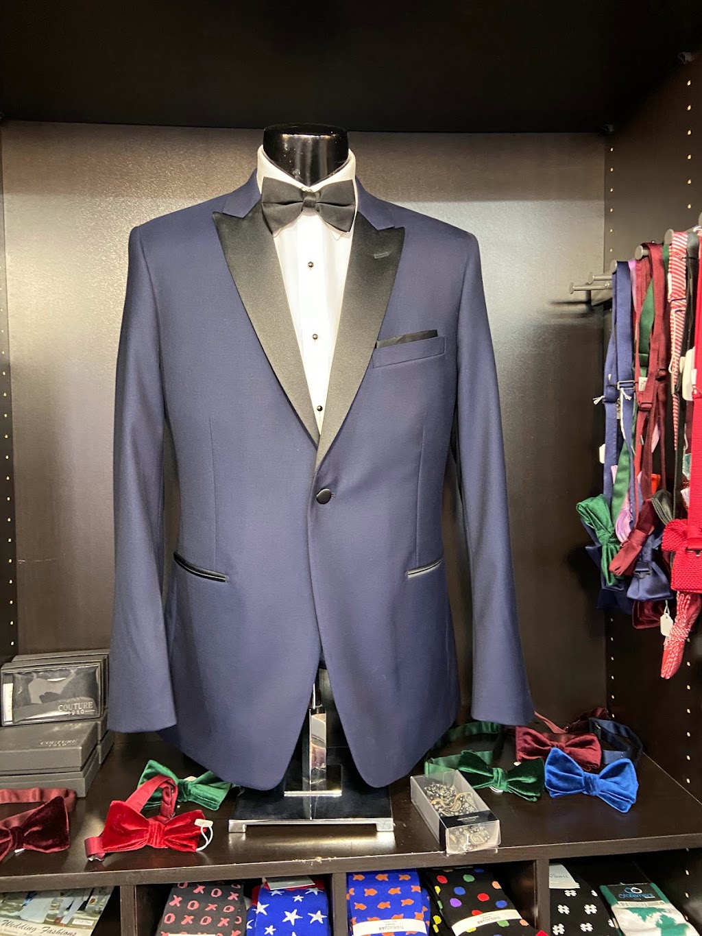 The Tux Shop on Woodward | 33437 Woodward Ave, Birmingham, MI 48009 | Phone: (248) 644-5055