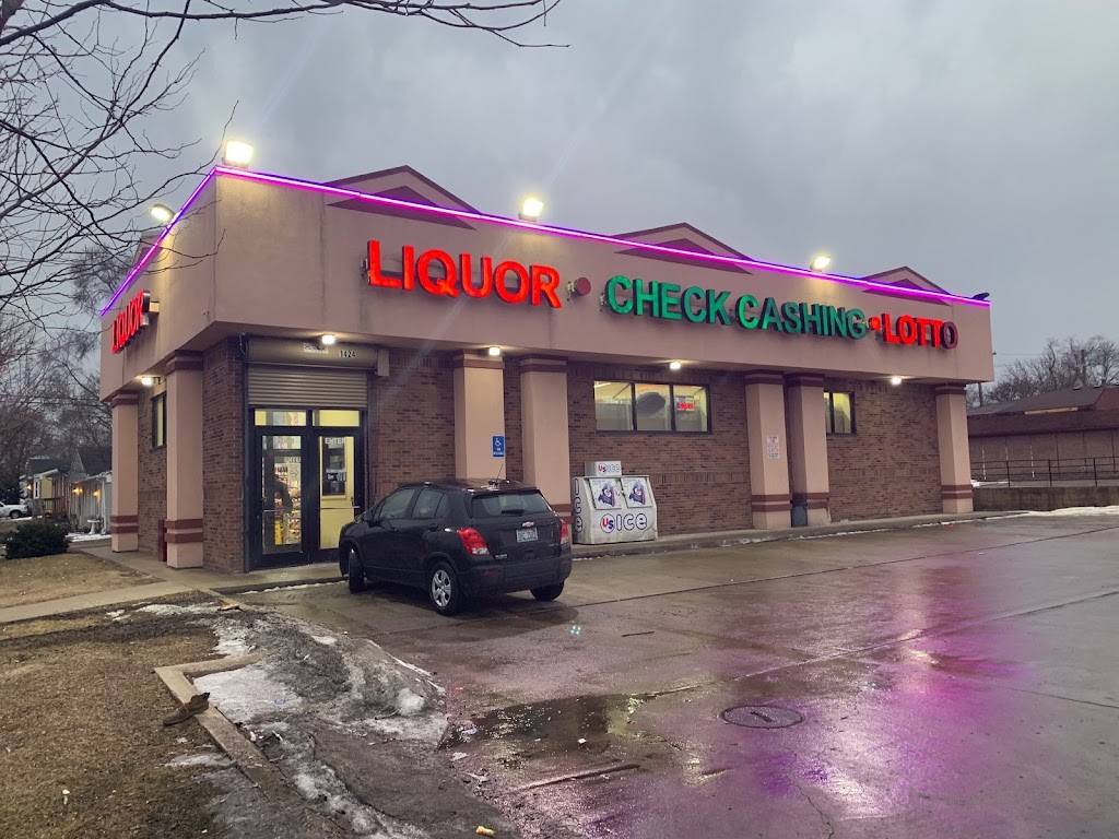 Lunch & Liquors | 1424 Ecorse Rd, Ypsilanti, MI 48198, USA | Phone: (734) 484-0096