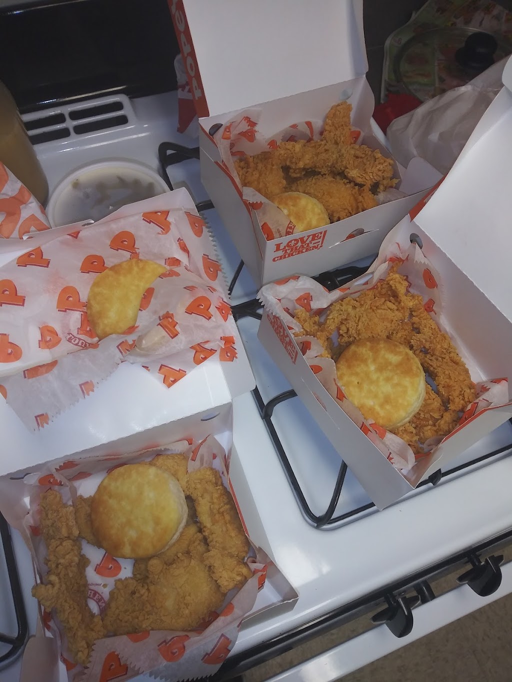 Popeyes Louisiana Kitchen | 5401 Atlantic Ave, Long Beach, CA 90805, USA | Phone: (562) 423-1303