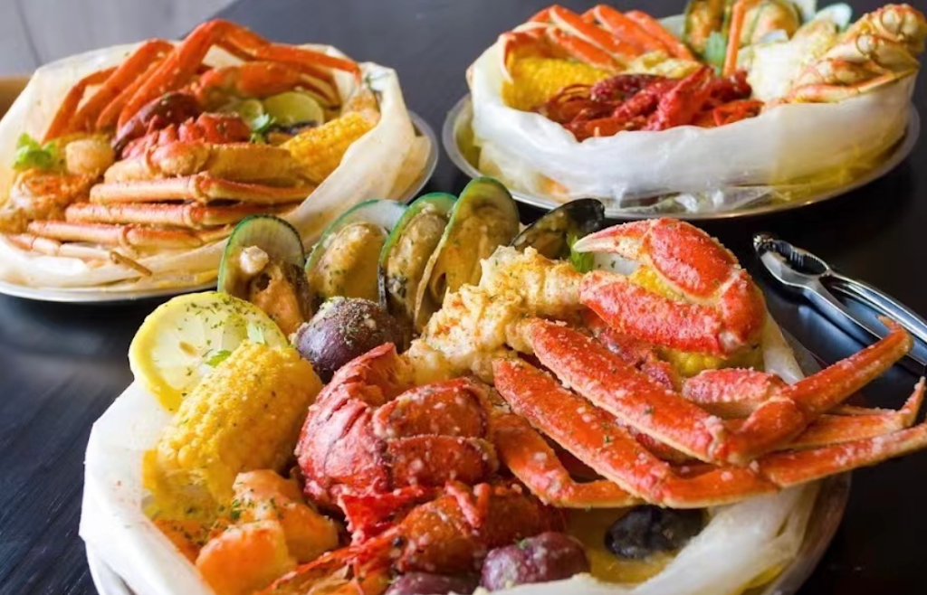 Crab Seafood House | 877 Town Centre Blvd, Clayton, NC 27520, USA | Phone: (919) 243-1105
