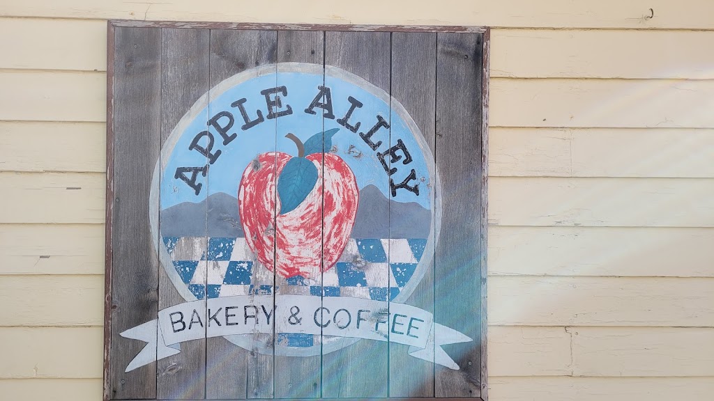 Apple Alley Bakery | 2122 Main St, Julian, CA 92036, USA | Phone: (760) 765-2532