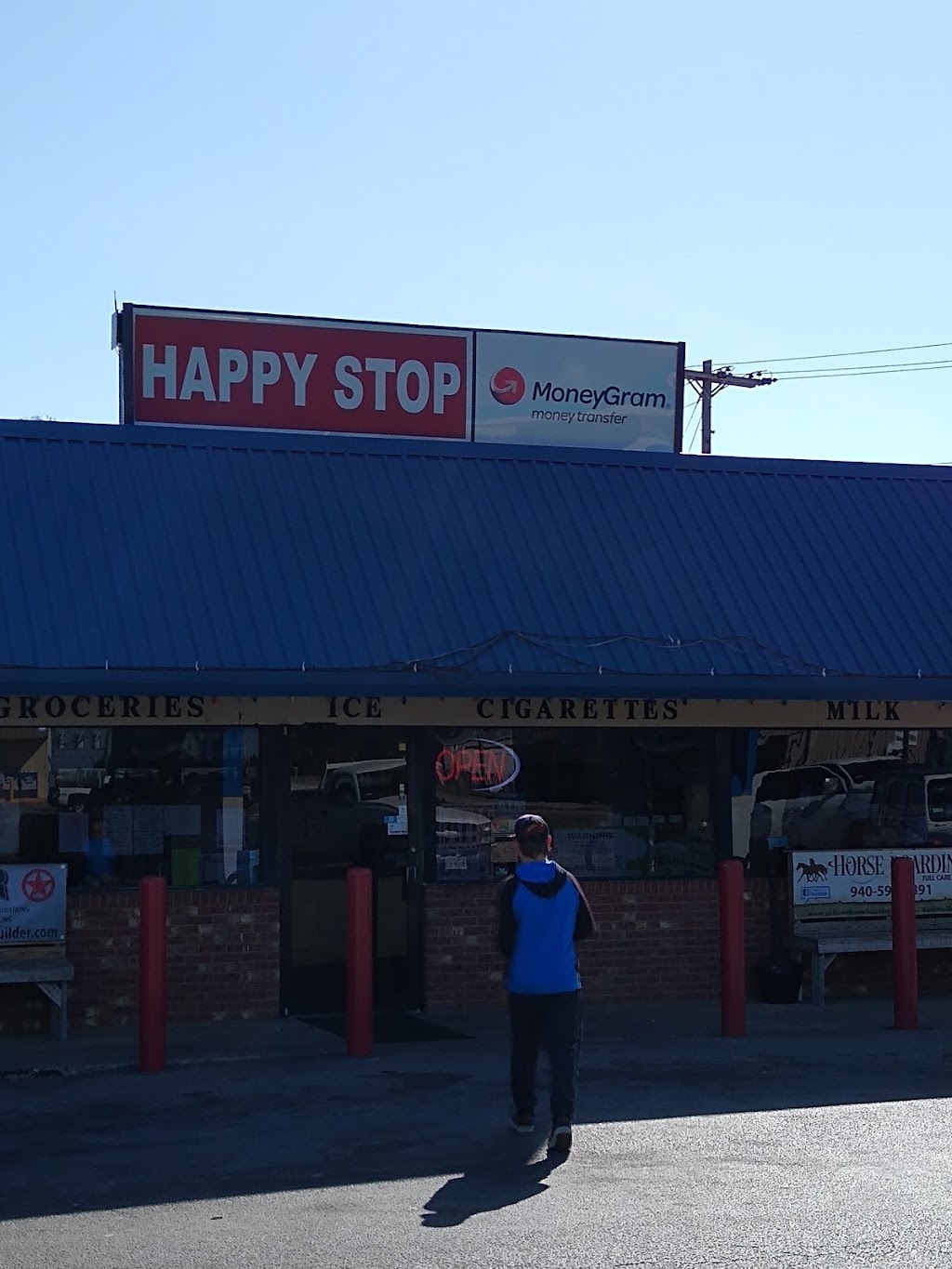 Happy Stop | 300 Charlie Dr, Whitesboro, TX 76273, USA | Phone: (903) 564-5772