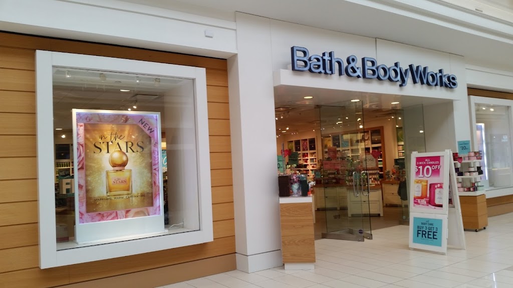 Bath & Body Works | 1818 Military Rd, Niagara Falls, NY 14304, USA | Phone: (716) 297-1025