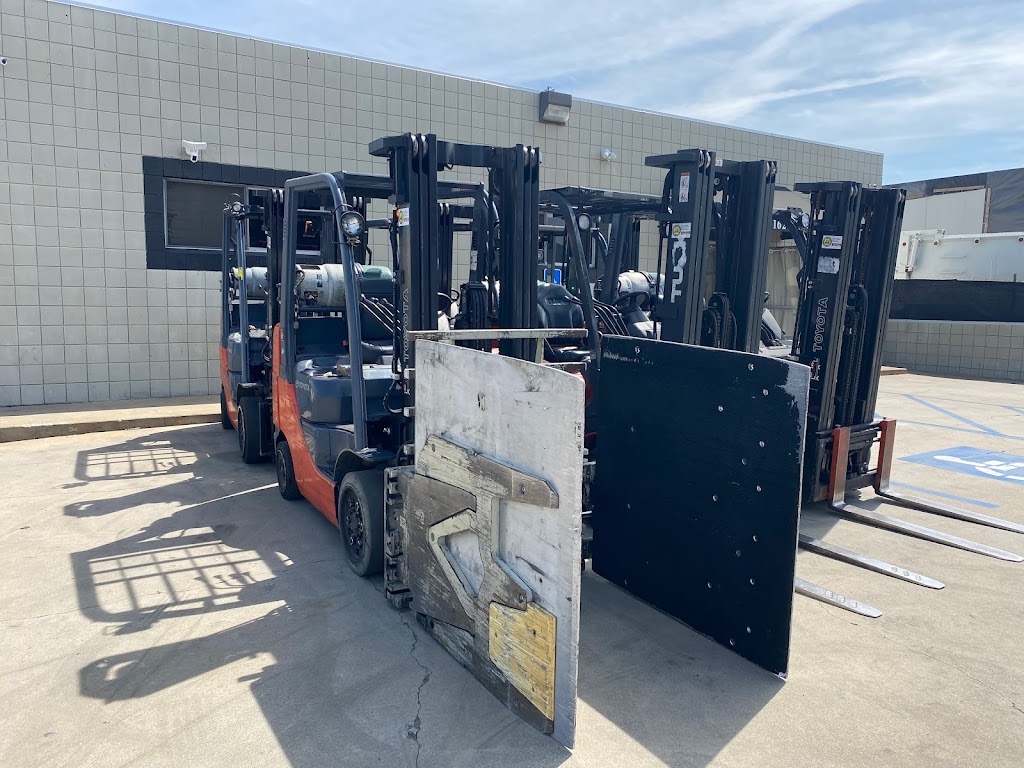 Affordable Forklift Rentals, Repair & more | 16202 Minnesota Ave, Paramount, CA 90723, USA | Phone: (562) 774-6152