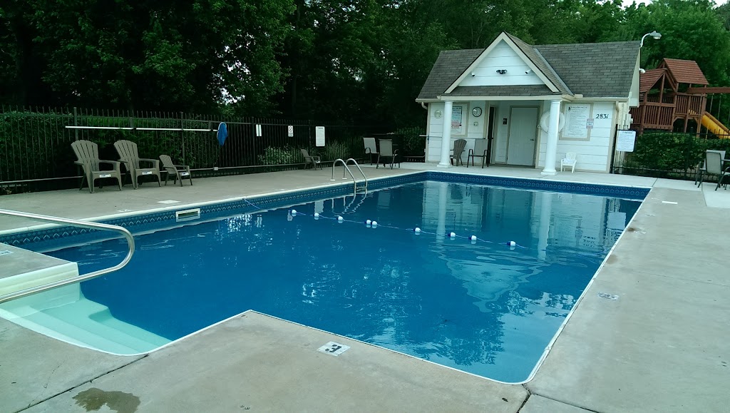 Falcon Falls HOA Poolhouse | 2831 Lanners Cir, Wichita, KS 67219 | Phone: (316) 351-7650