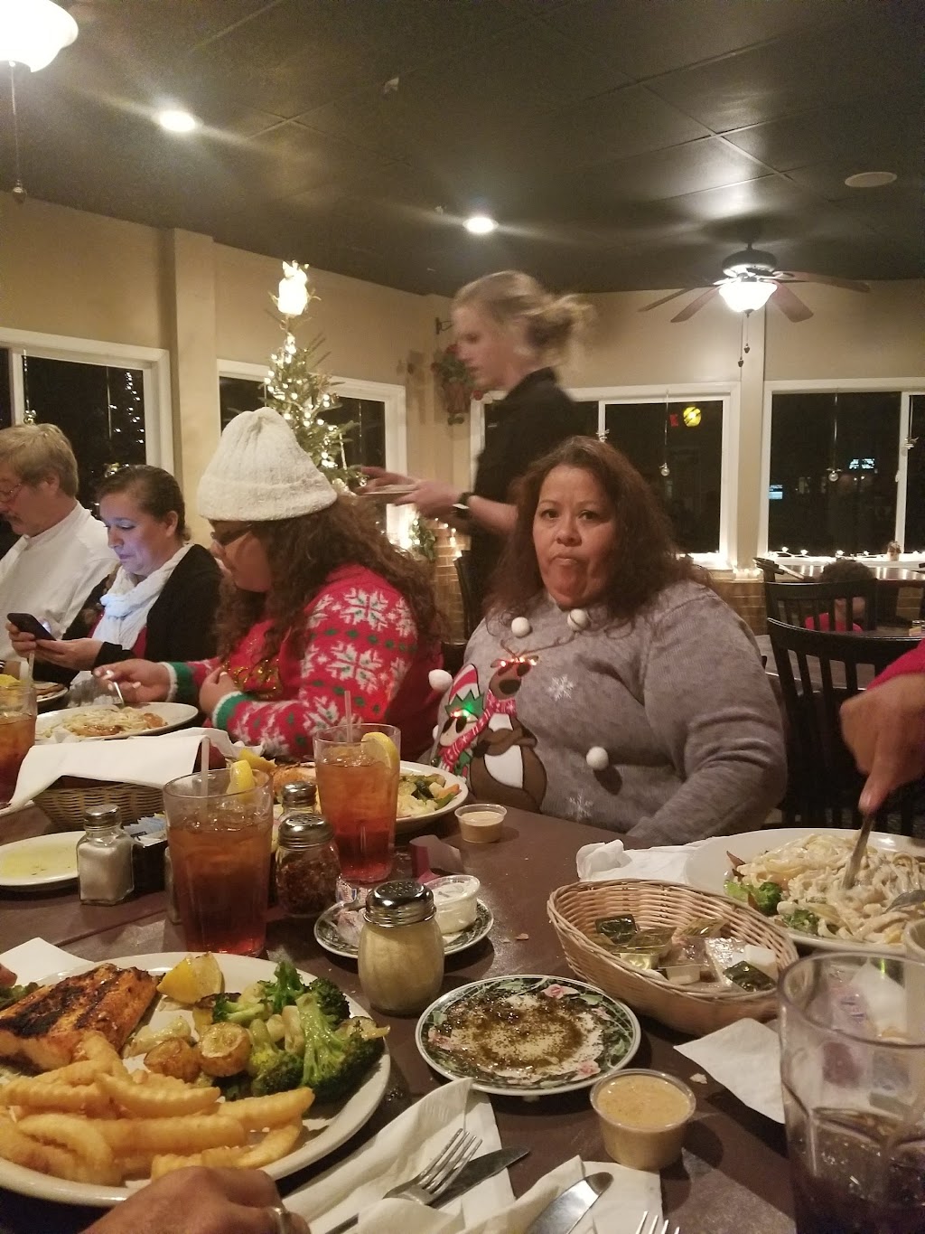 Gondola Italian Restaurant | 101 W Lebanon St, Mt Airy, NC 27030, USA | Phone: (336) 786-7520