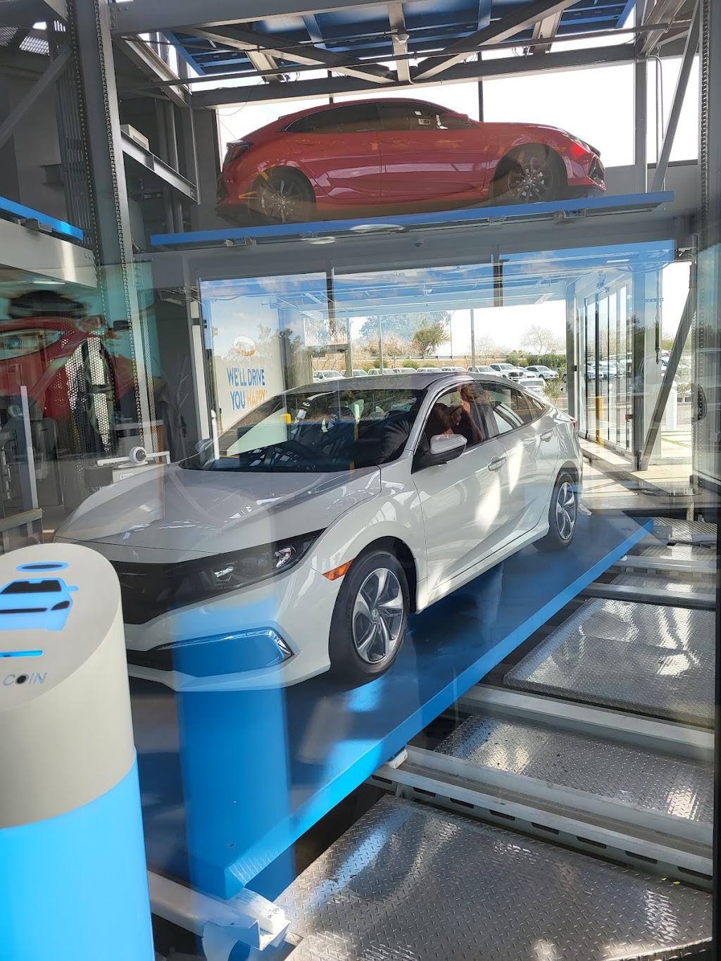 Carvana Glendale | 8316 W Bell Rd, Peoria, AZ 85308, USA | Phone: (888) 450-0482