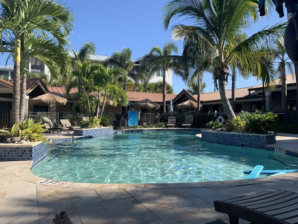 The Rod and Reel Resort | 877 N Shore Dr, Anna Maria, FL 34216, USA | Phone: (941) 251-4740