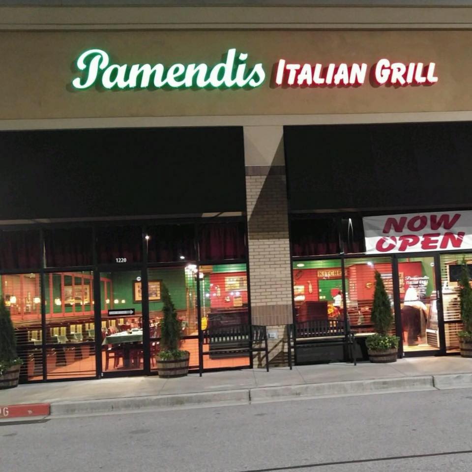 Pamendis Italian Grill | 4060 Atlanta Hwy #1220, Loganville, GA 30052 | Phone: (470) 275-3636