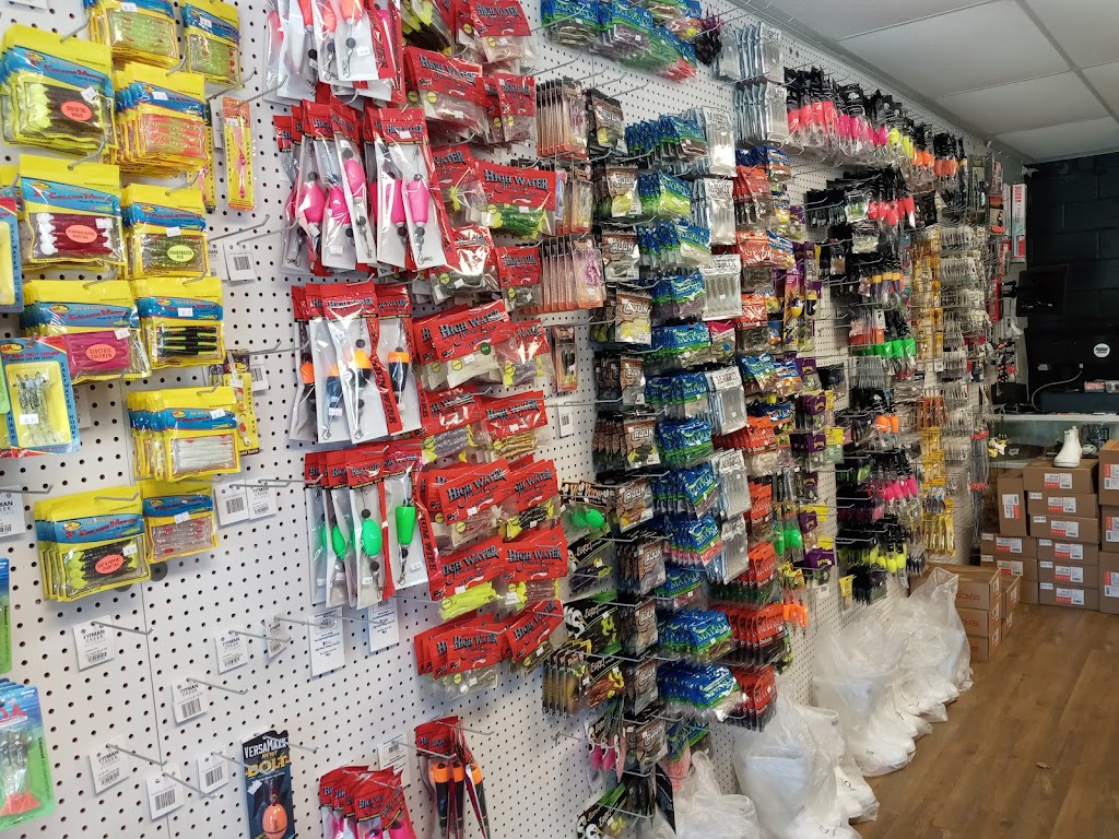 Norco Tackle | 15711 E Airline Hwy Suite A, Norco, LA 70079, USA | Phone: (985) 603-4241