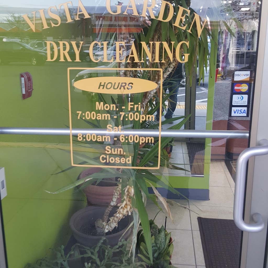 Vista Garden Dry Cleaners | 10201MARTINLUTHER, Kingjrbl#140, Bowie, MD 20720, USA | Phone: (301) 860-1590